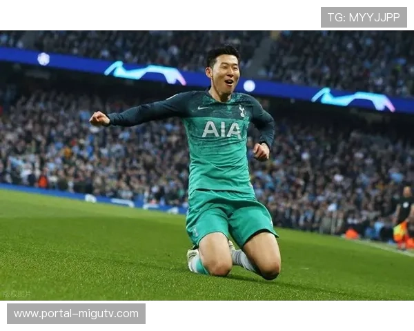 热刺主场迎战布拉格斯拉维亚，孙兴慜赛前与球迷告别